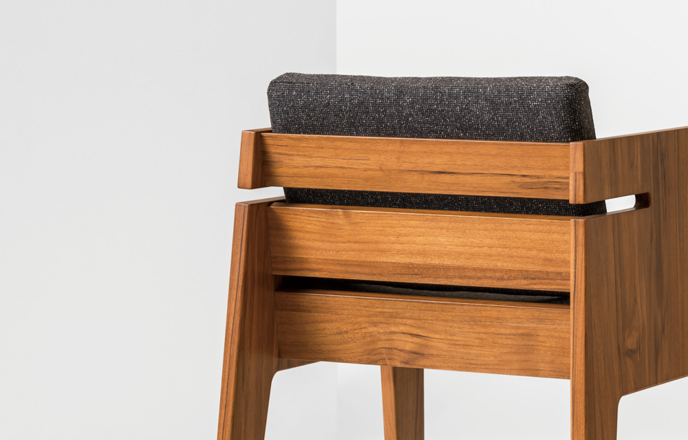 CLANTREE BH Arm Chair