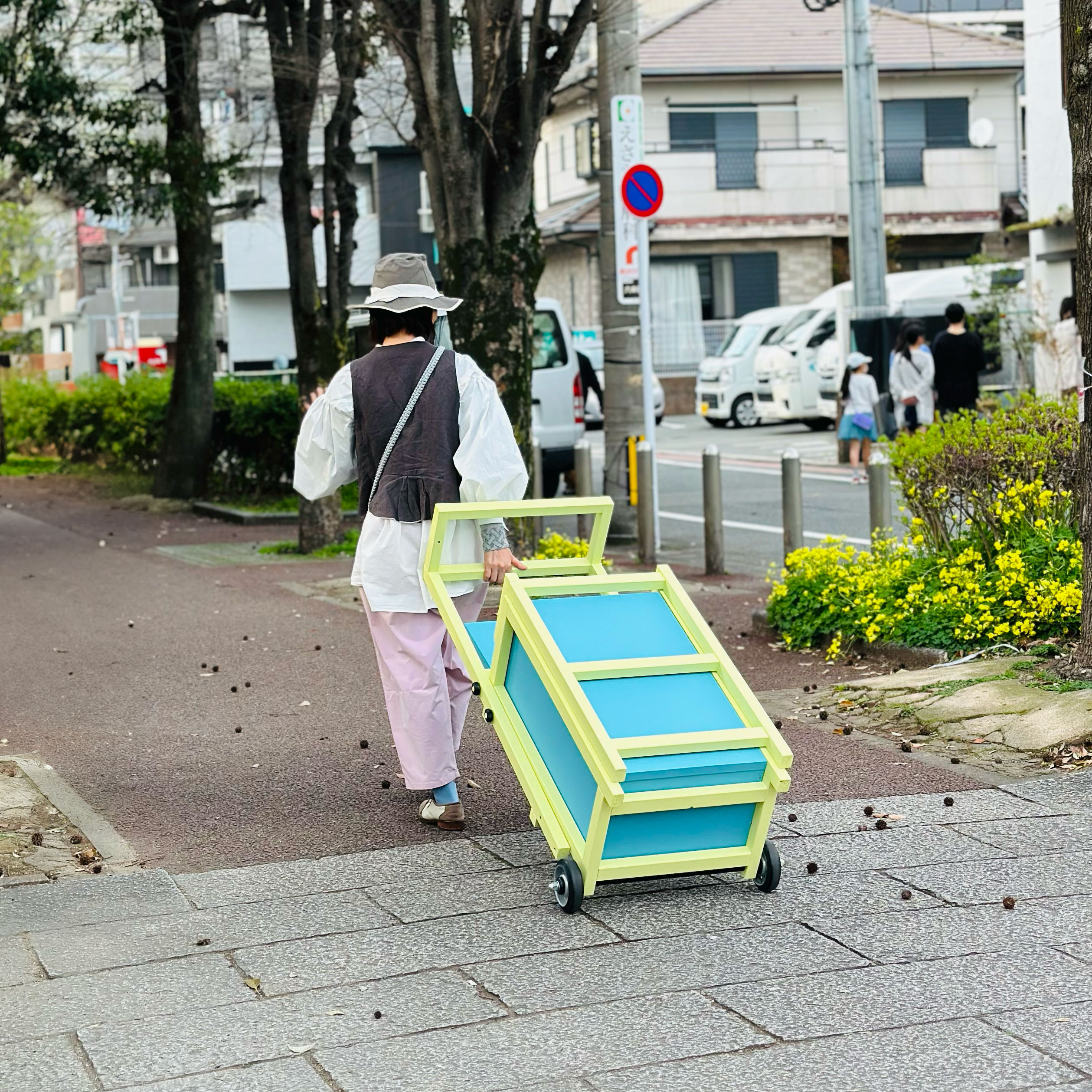 軒先リヤカー研究所