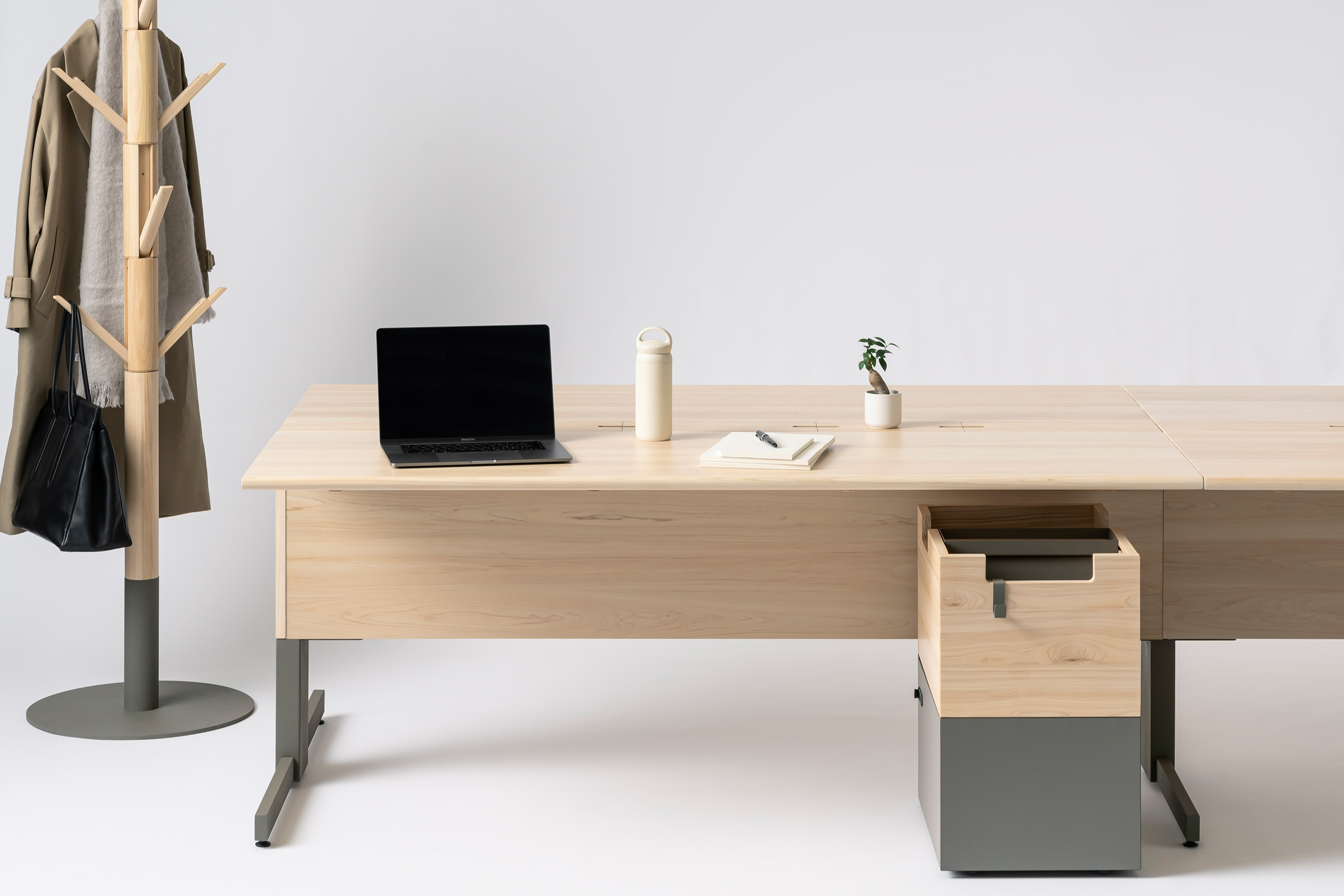 ROOT office furniture